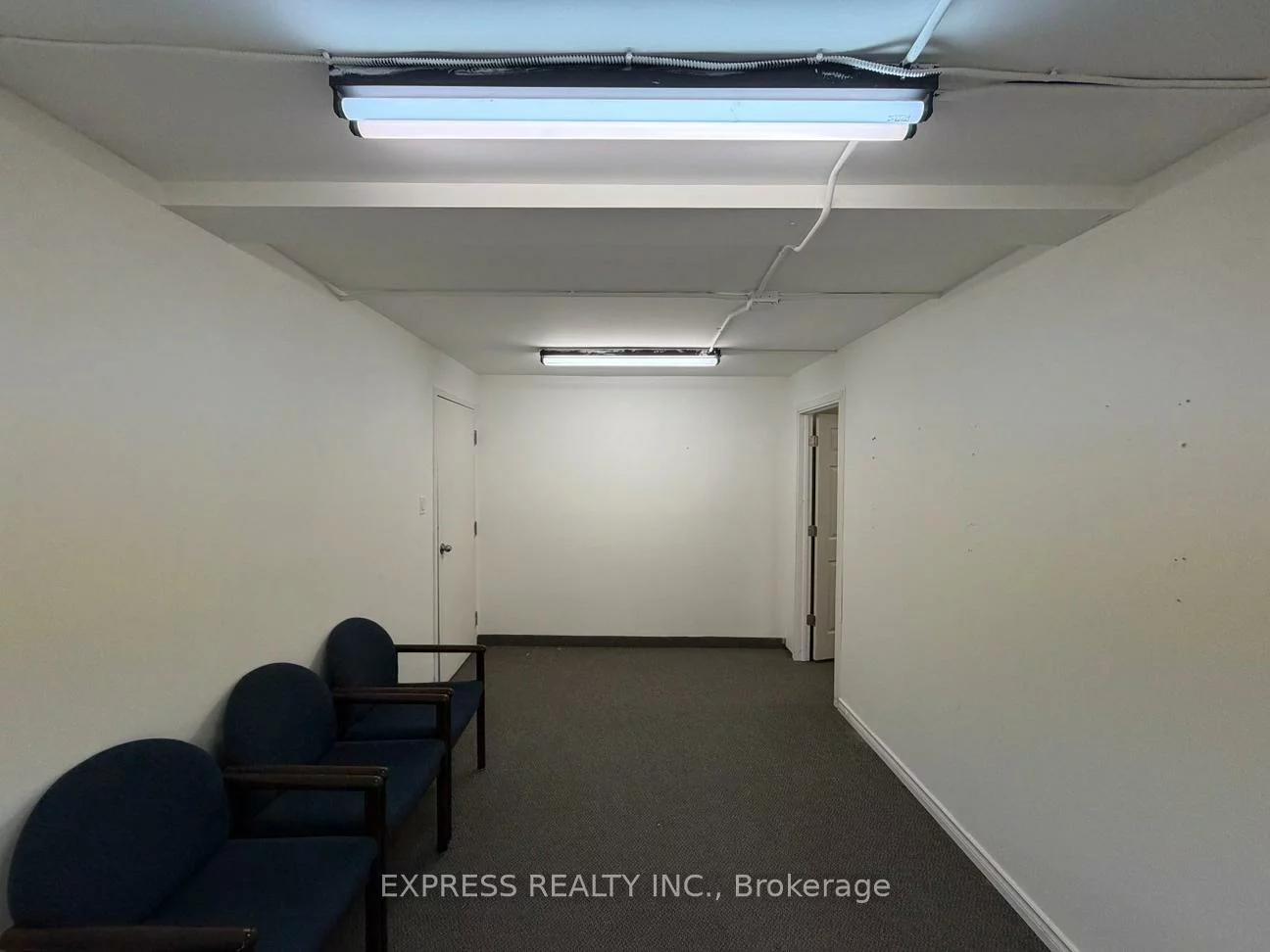 8300, Yonge, Uplands, Vaughan