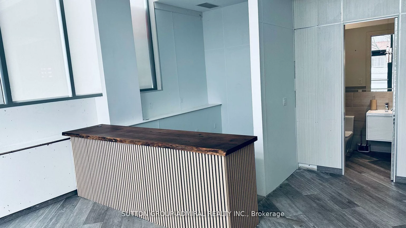 7900, Bathurst, Beverley Glen, Vaughan