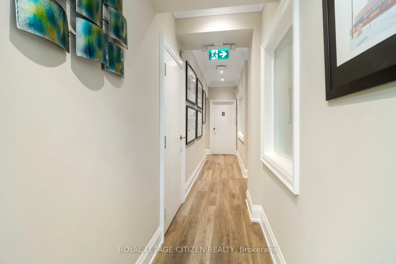 27, Roytec, East Woodbridge, Vaughan