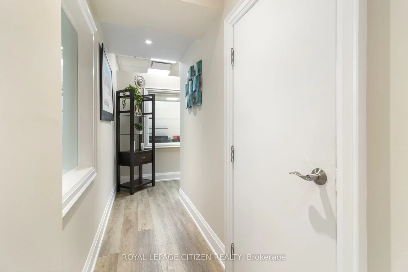 27, Roytec, East Woodbridge, Vaughan