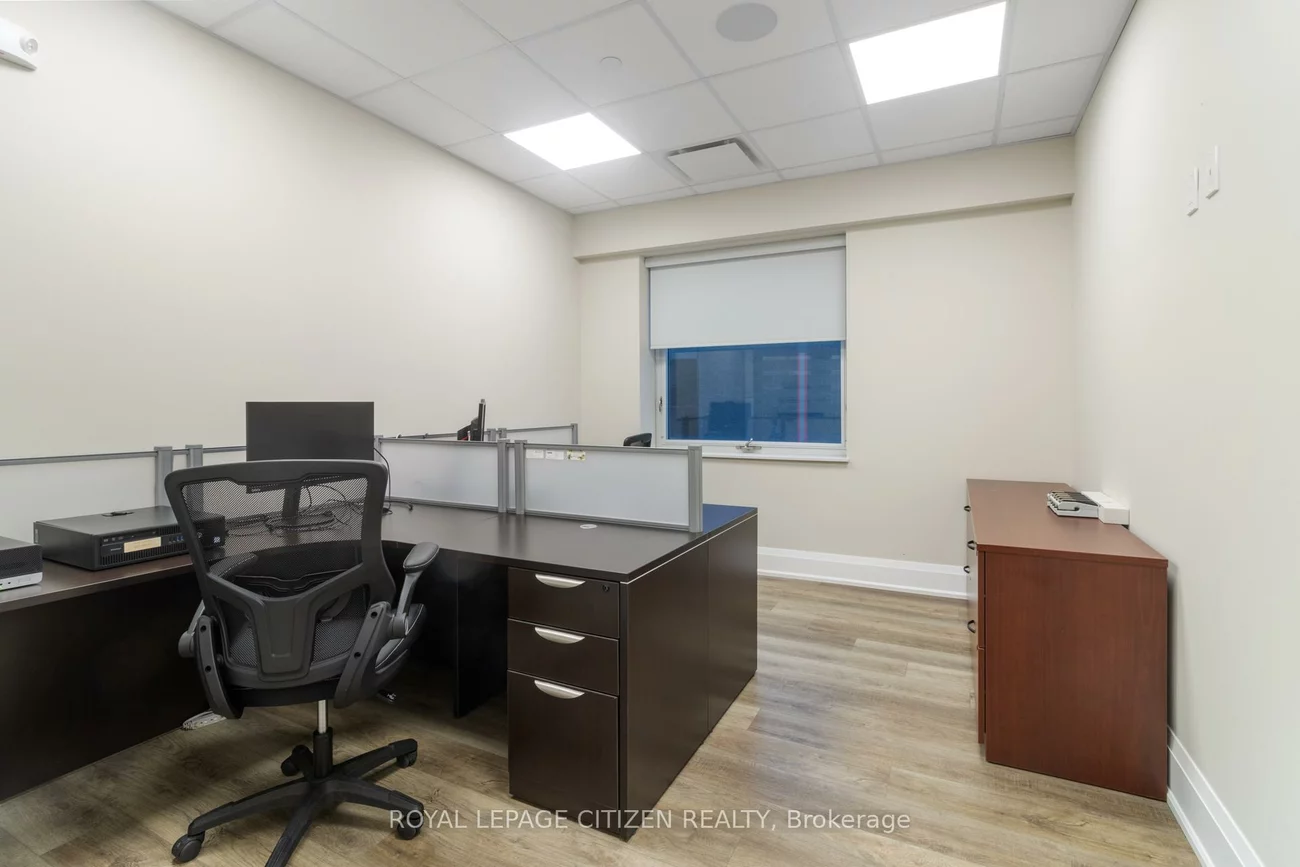 27, Roytec, East Woodbridge, Vaughan