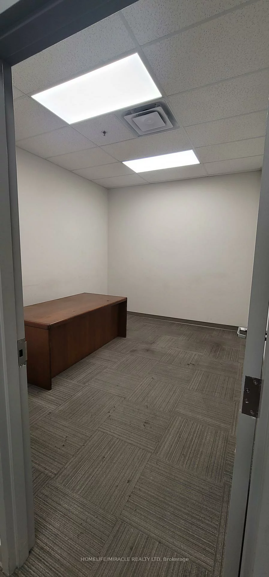 610, Hanlan, Steeles West Industrial, Vaughan