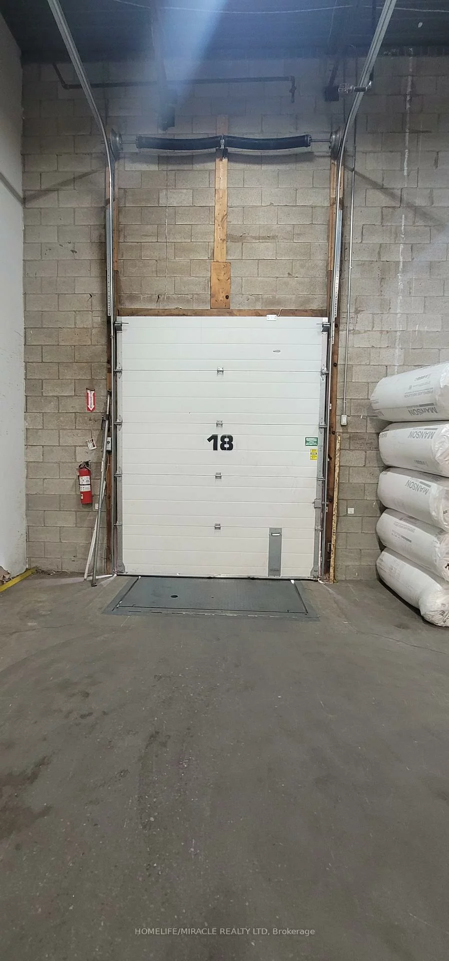 610, Hanlan, Steeles West Industrial, Vaughan