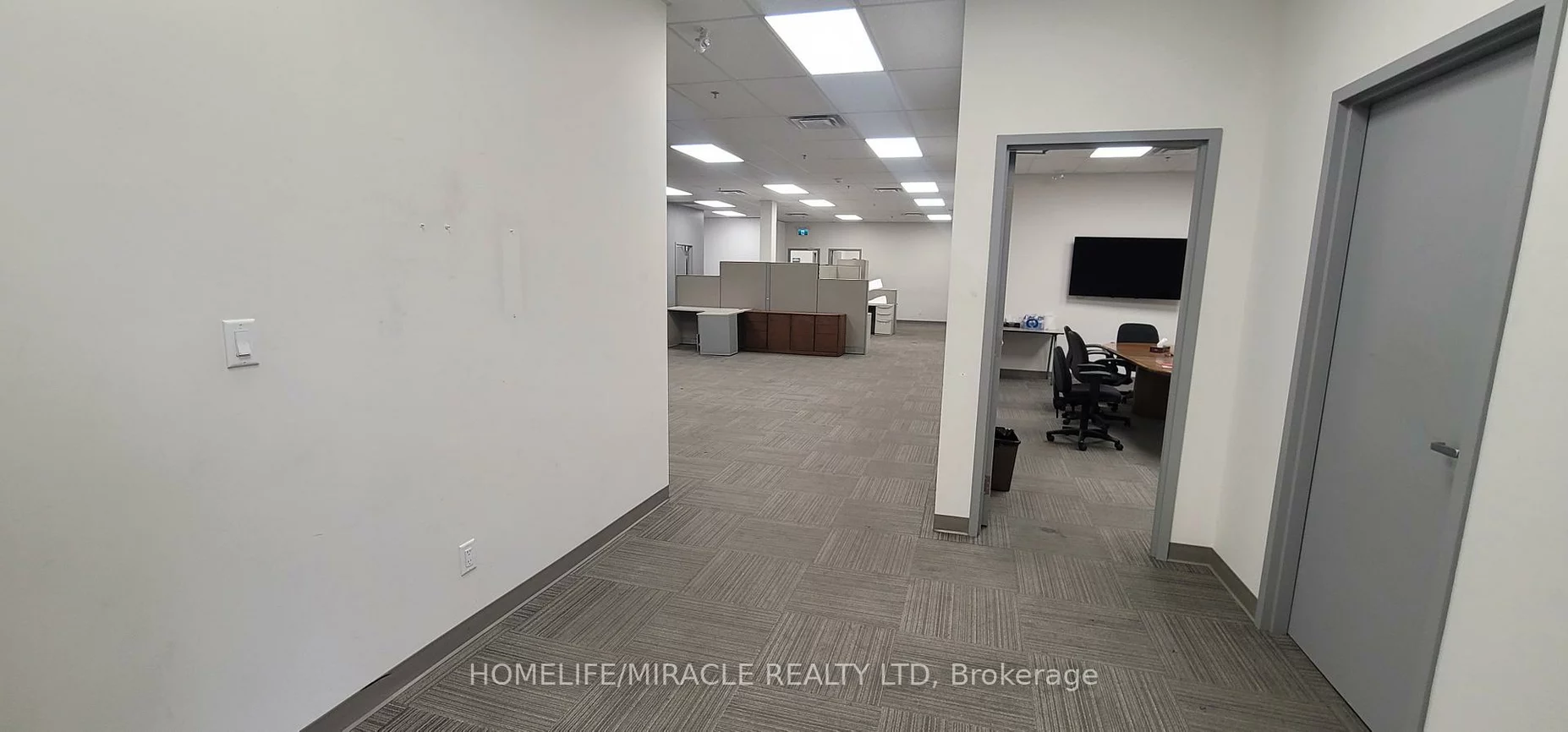 610, Hanlan, Steeles West Industrial, Vaughan