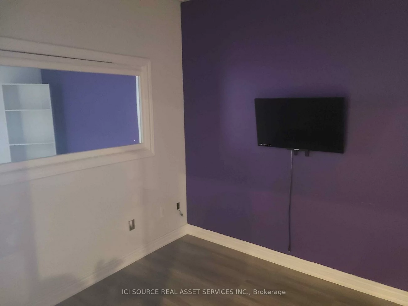 410, Chrislea, East Woodbridge, Vaughan