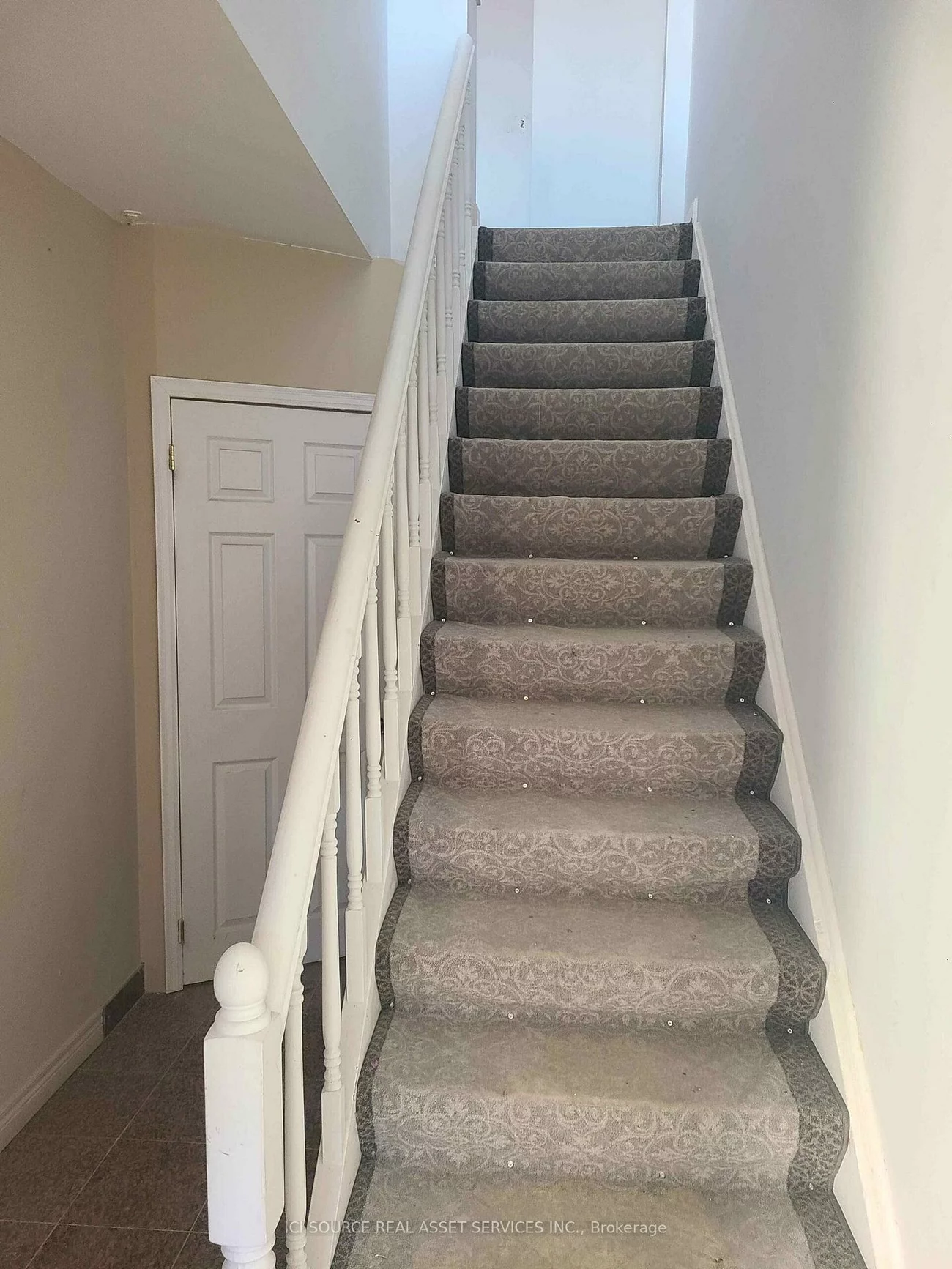 410, Chrislea, East Woodbridge, Vaughan