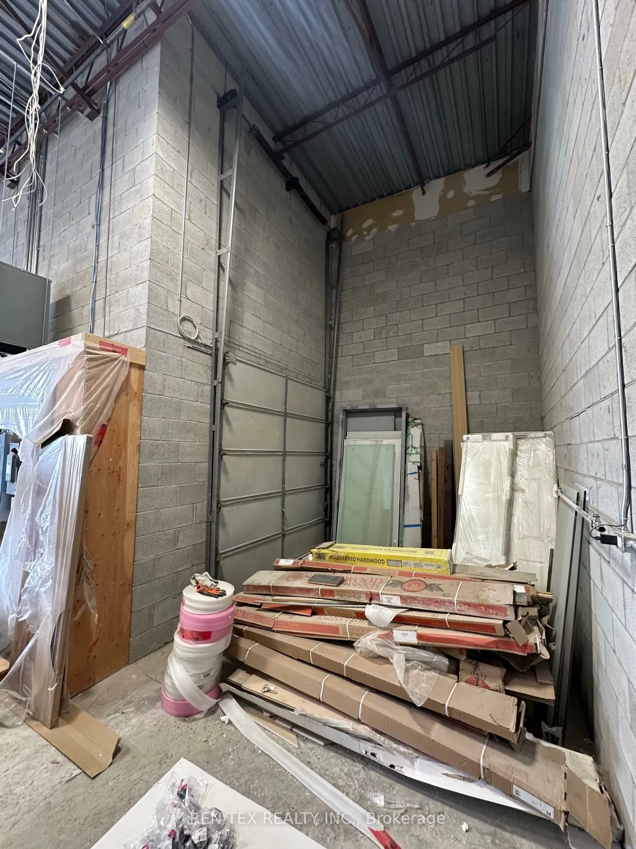 120, Jevlan, East Woodbridge, Vaughan