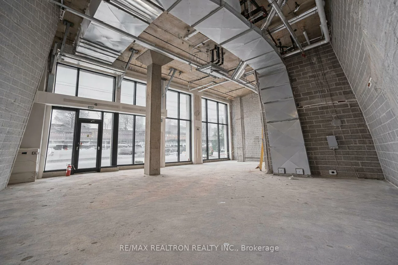 8188, Yonge, Uplands, Vaughan