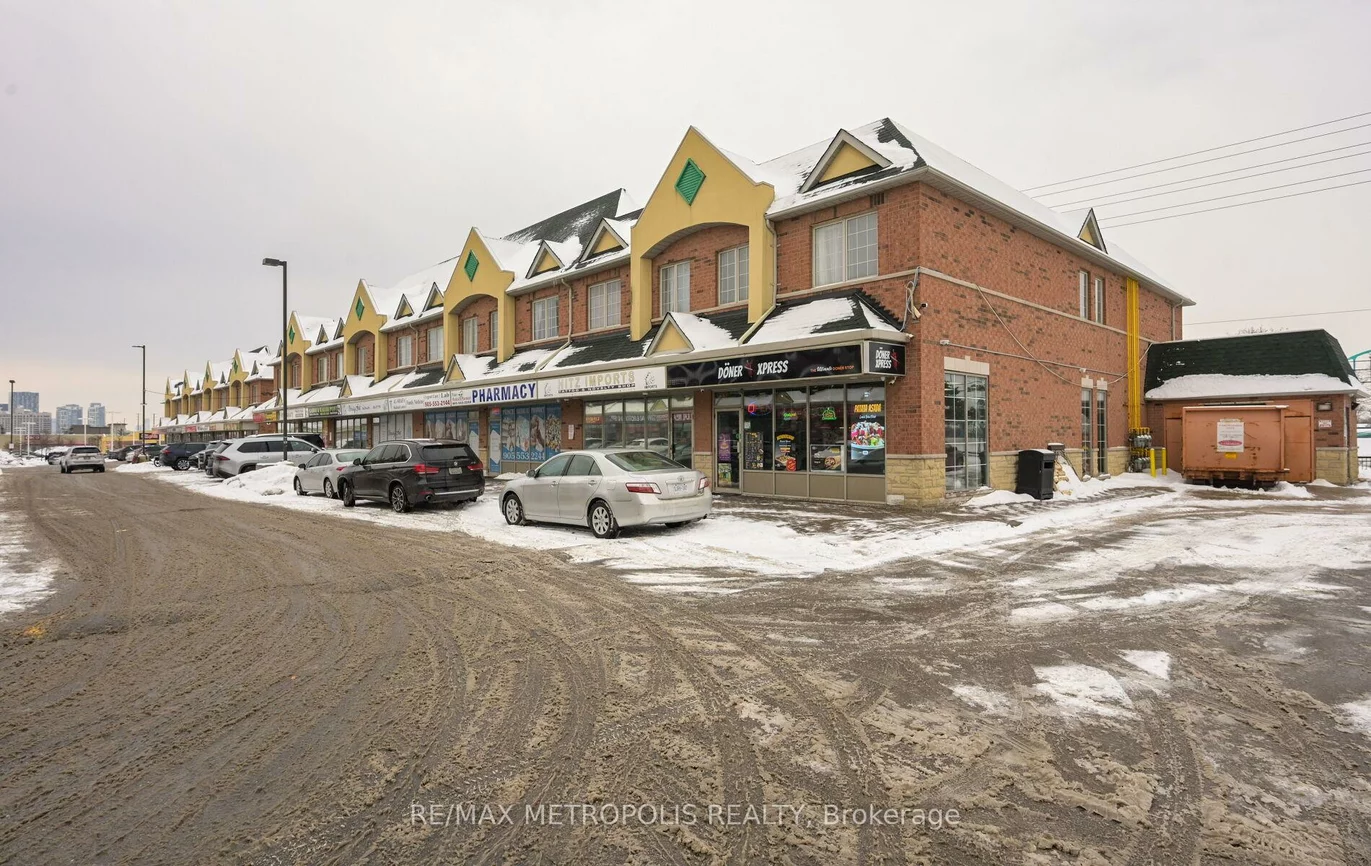 9699, Jane, Maple, Vaughan