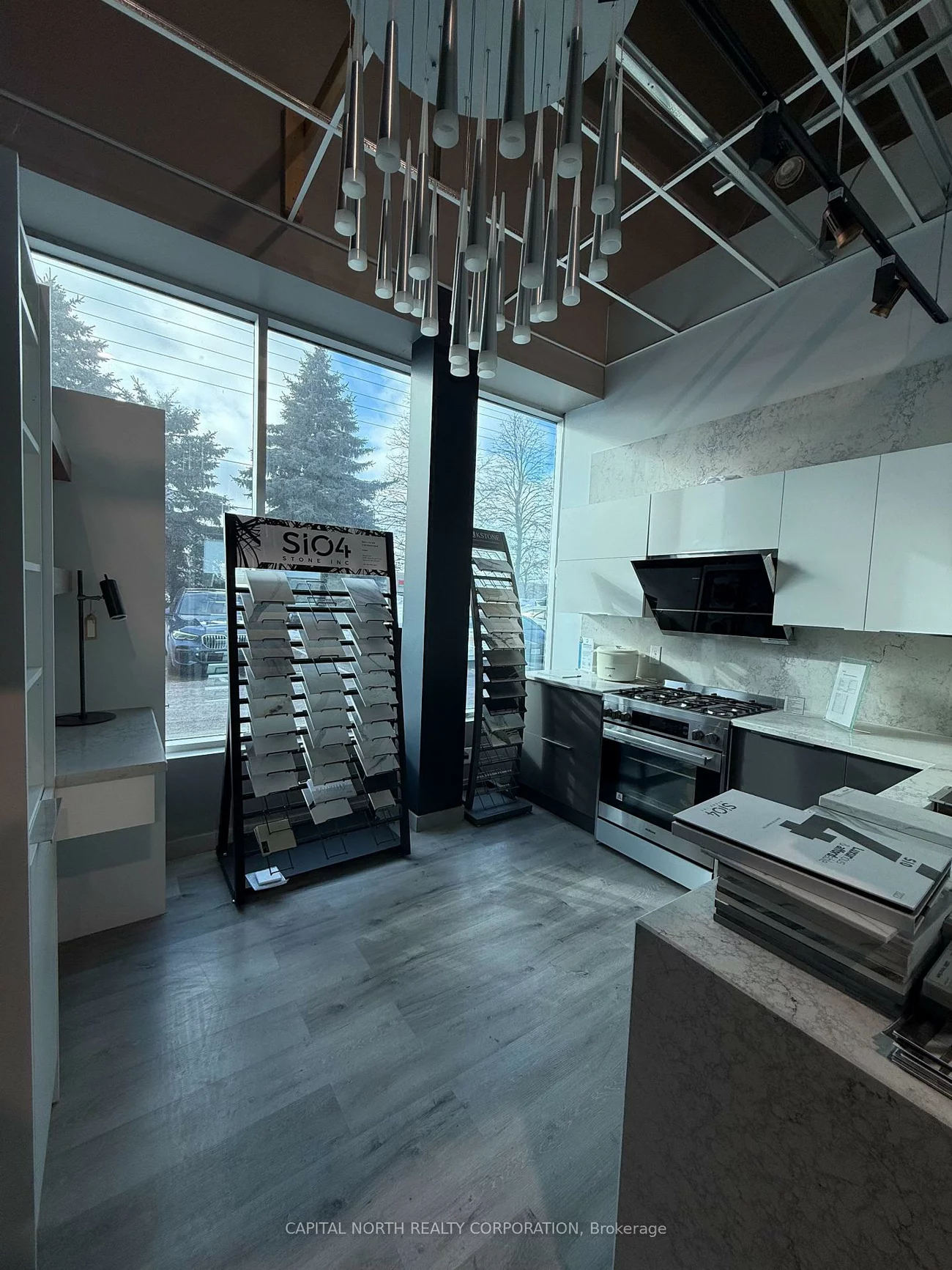 8601, Jane, Concord, Vaughan