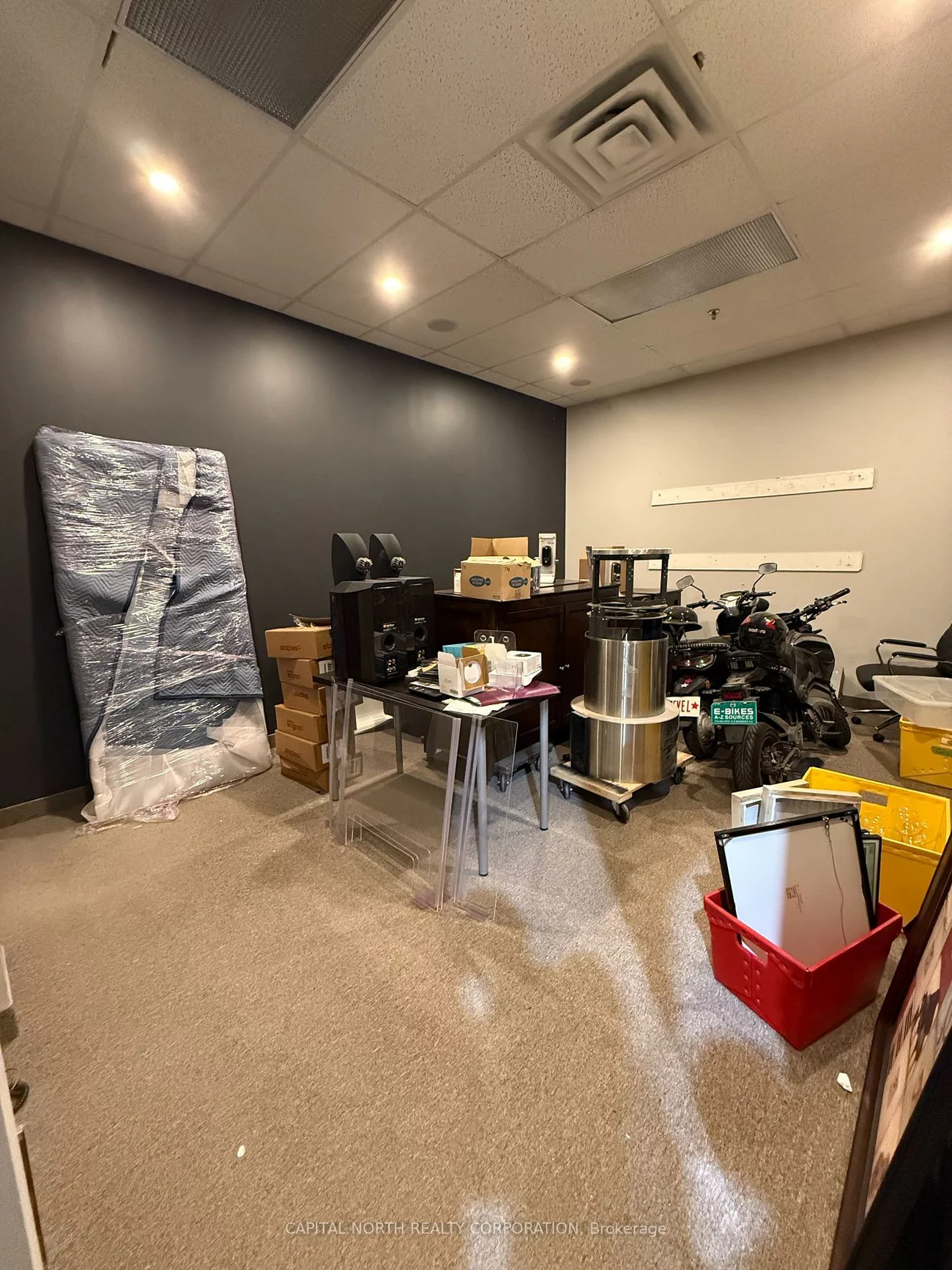 8601, Jane, Concord, Vaughan