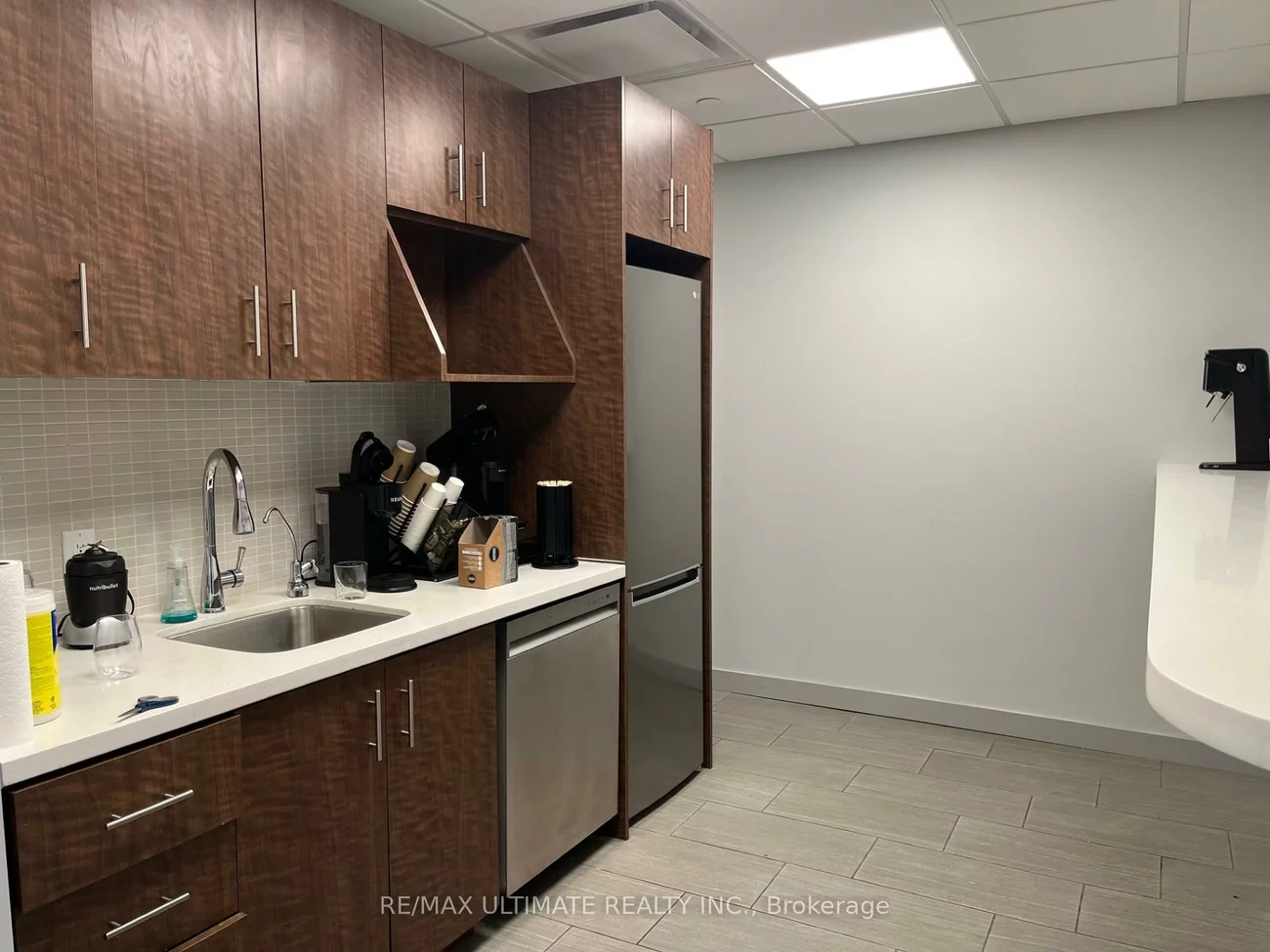 261, Chrislea, East Woodbridge, Vaughan