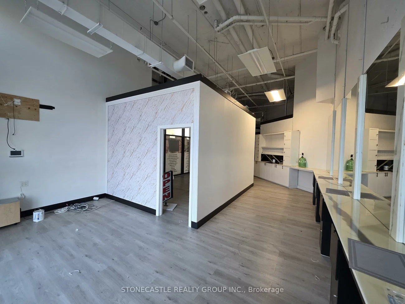 12, Woodstream, Vaughan Grove, Vaughan