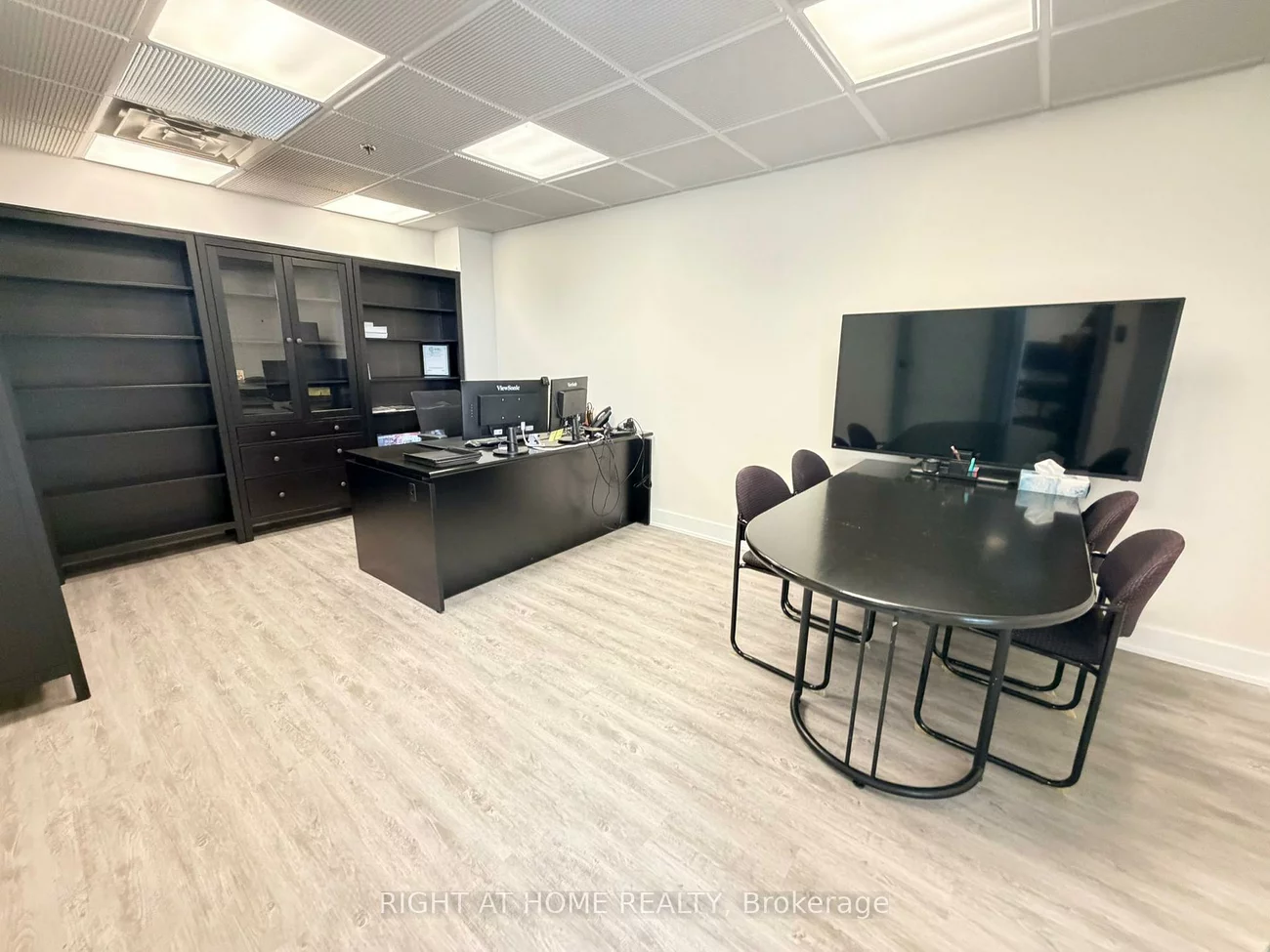 160, Applewood, Concord, Vaughan