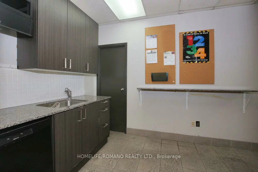 155, Caster, Pine Valley Business Park, Vaughan