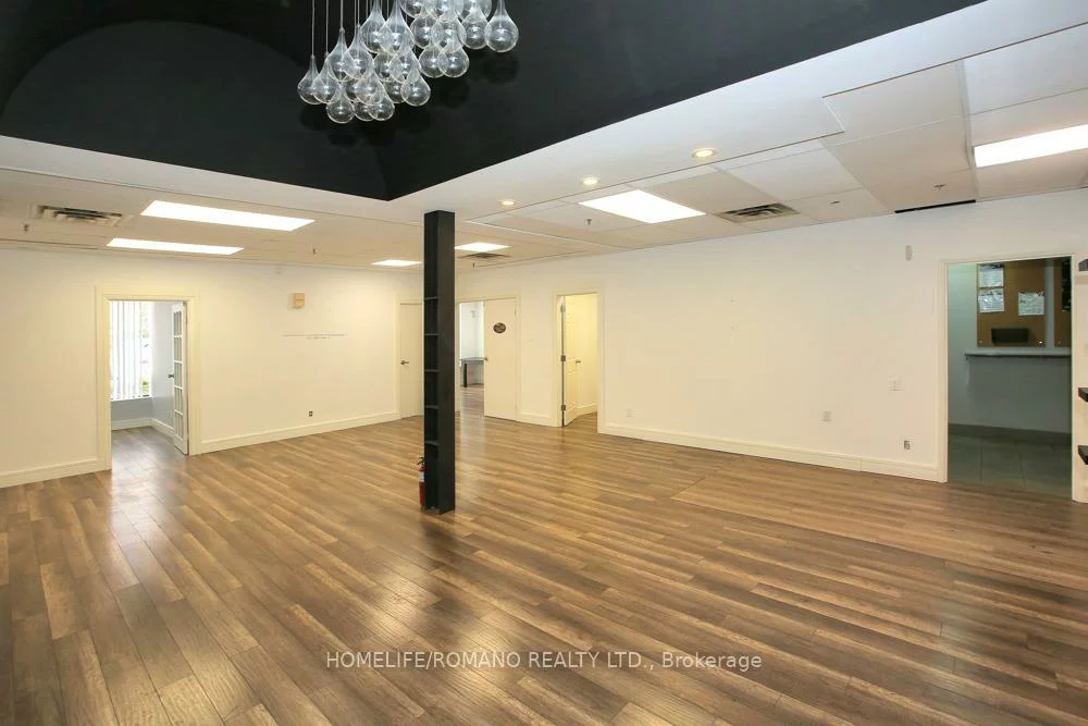 155, Caster, Pine Valley Business Park, Vaughan