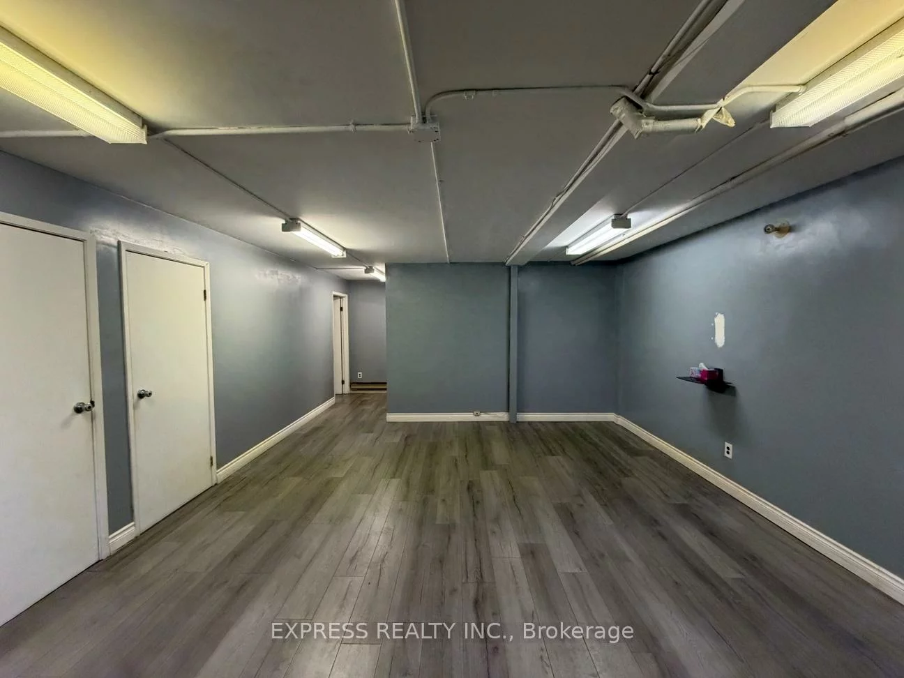 8300, Yonge, Uplands, Vaughan