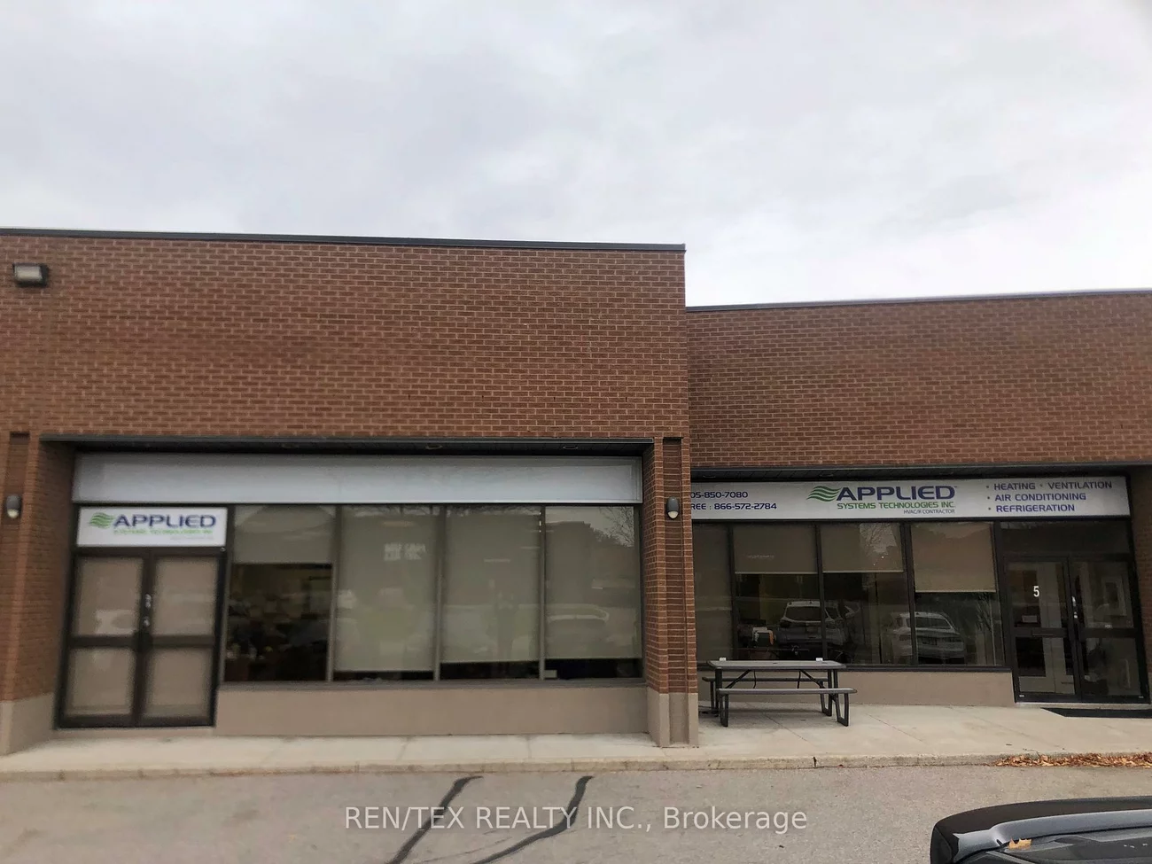 910, Rowntree Dairy, Pine Valley Business Park, Vaughan