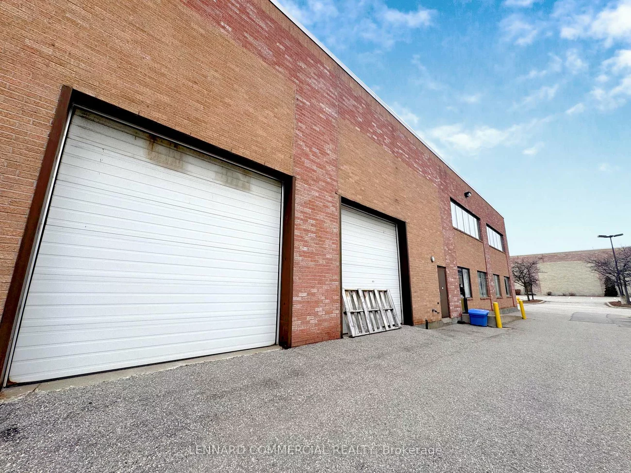 8811, Keele, Concord, Vaughan