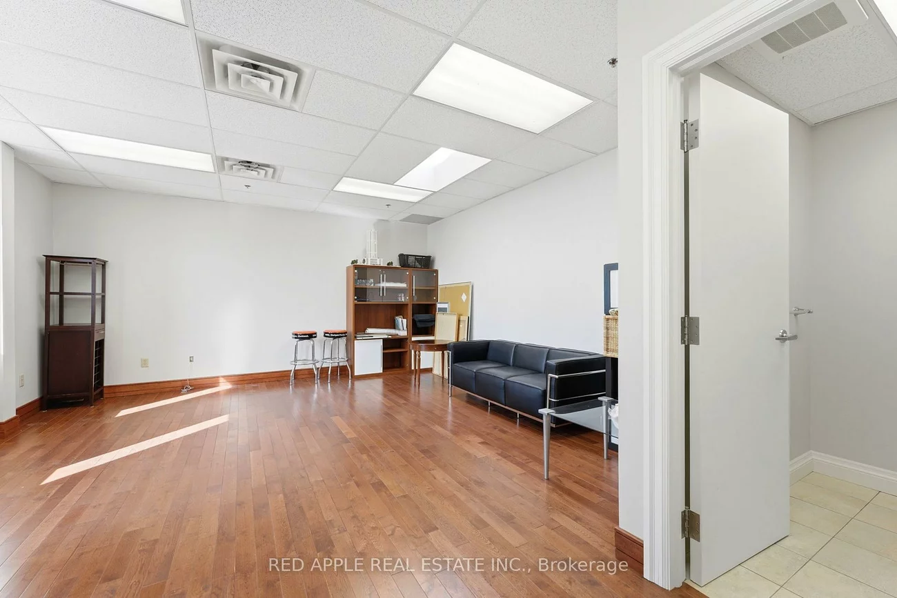 400, Creditstone, East Woodbridge, Vaughan