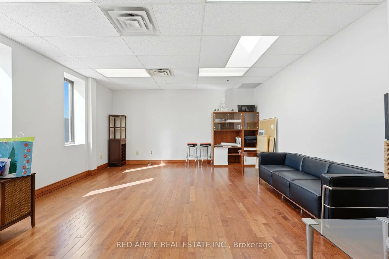400, Creditstone, East Woodbridge, Vaughan