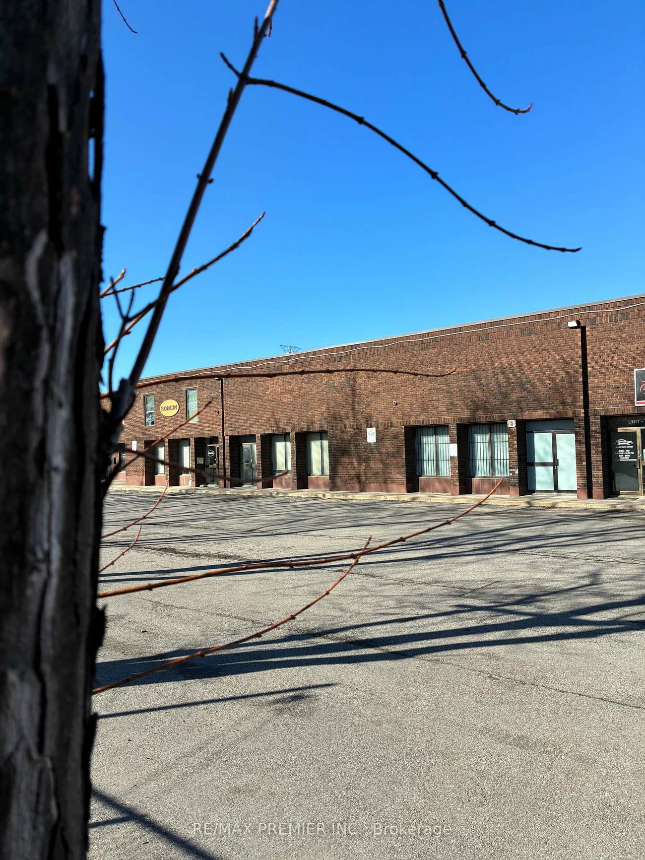 5732, Highway 7, West Woodbridge, Vaughan