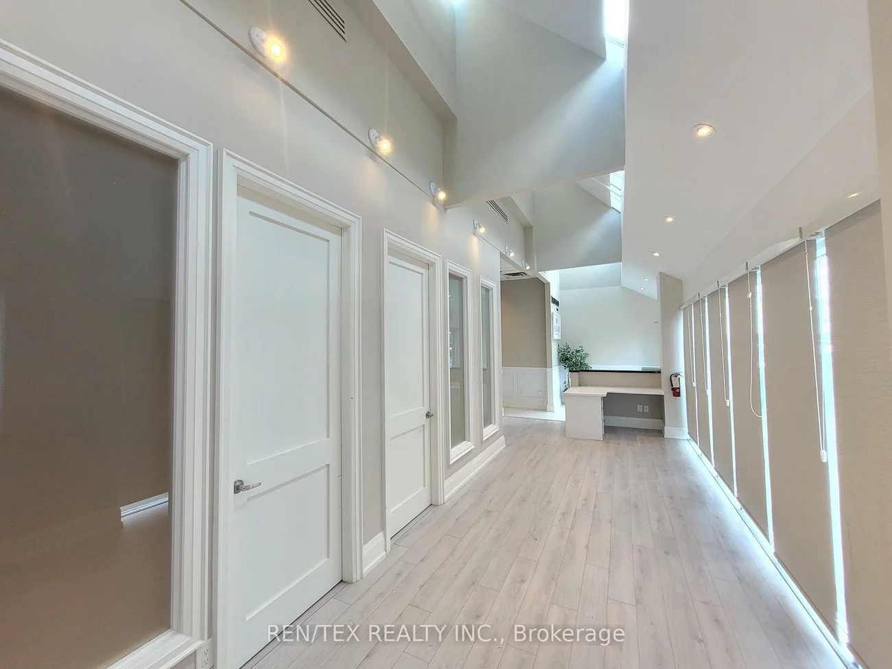 27, Roytec, East Woodbridge, Vaughan