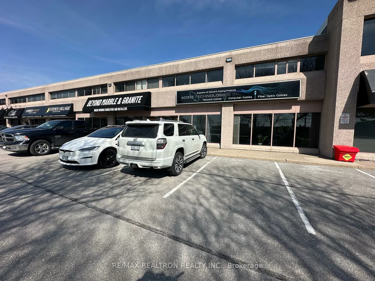 8111, Jane, Concord, Vaughan