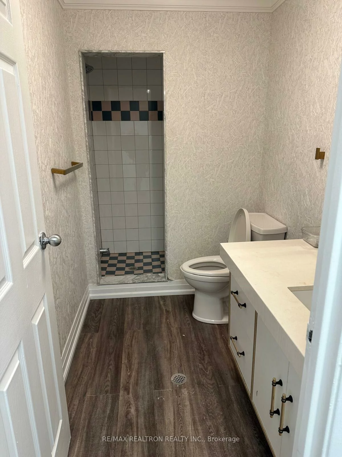 8111, Jane, Concord, Vaughan