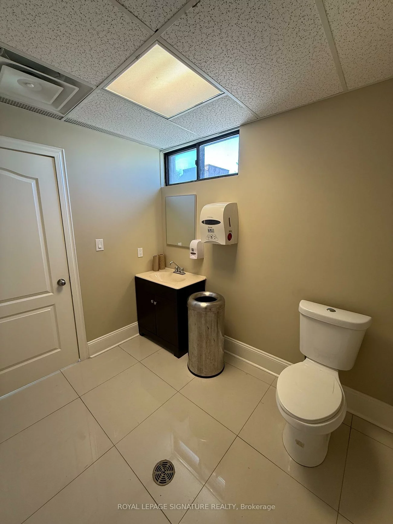 7601, Jane, Vaughan Corporate Centre, Vaughan