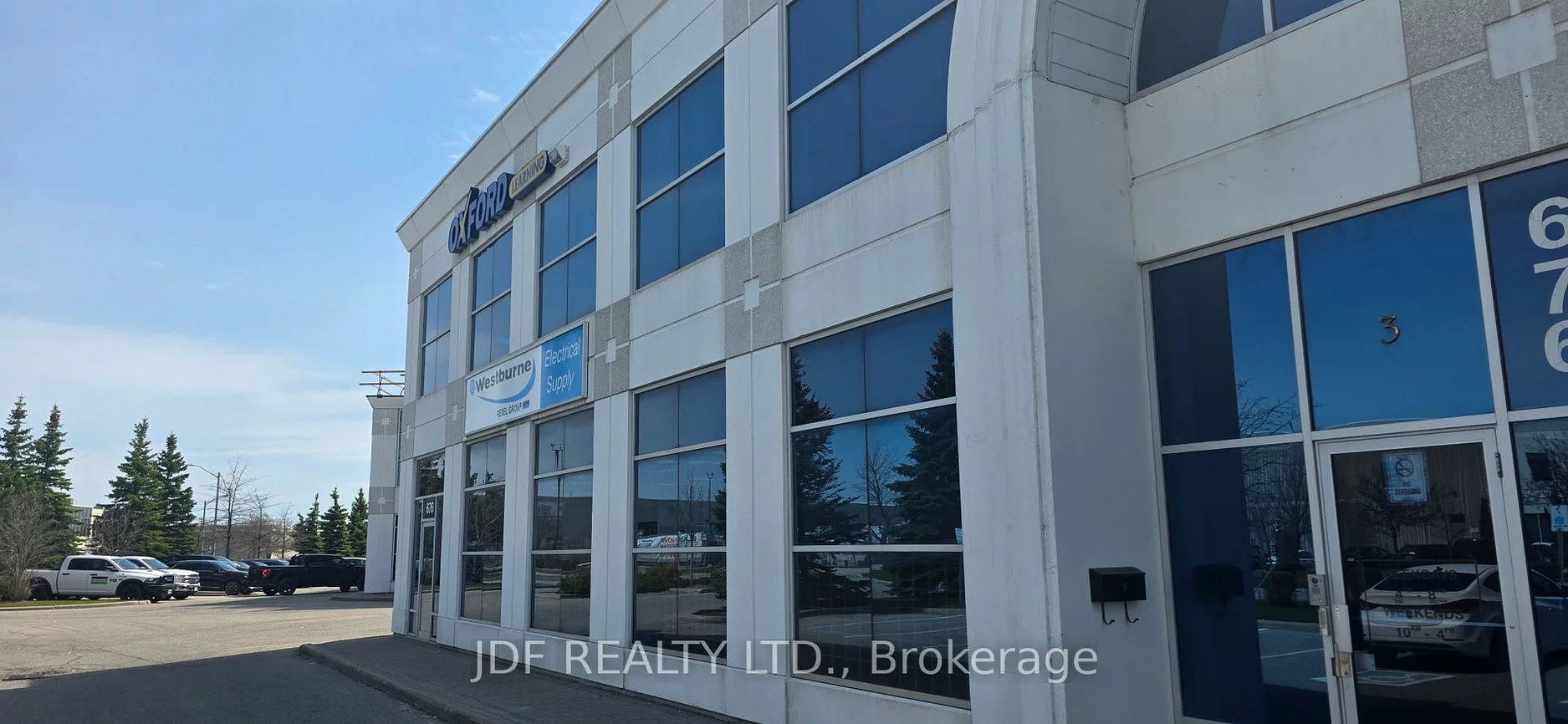 676, Westburne, Concord, Vaughan