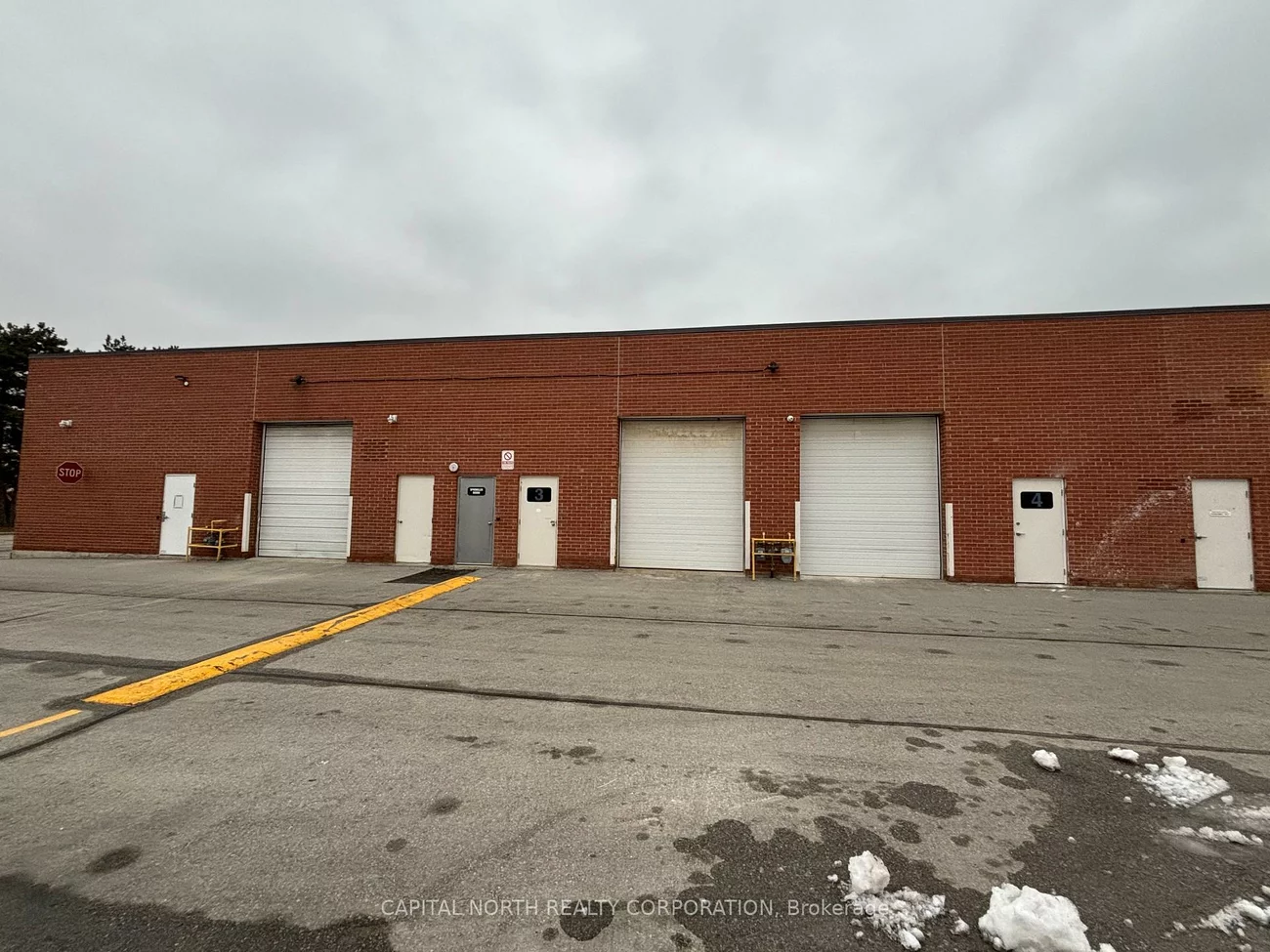 41, Winges, Pine Valley Business Park, Vaughan
