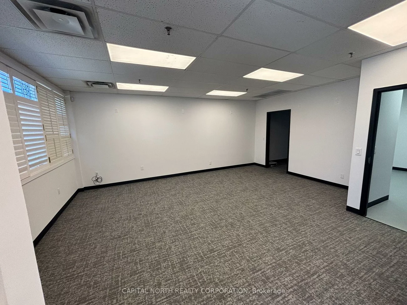 41, Winges, Pine Valley Business Park, Vaughan