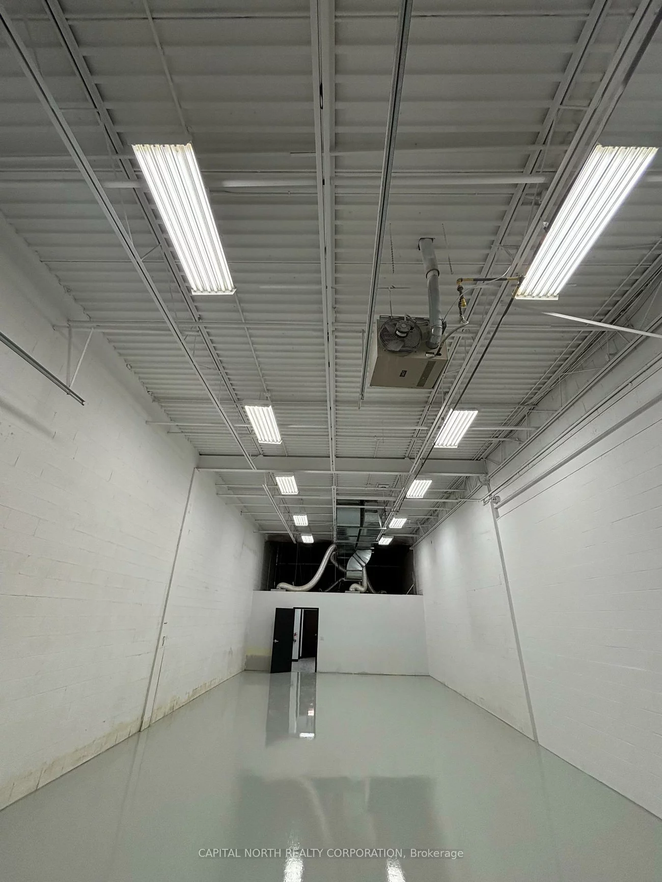 41, Winges, Pine Valley Business Park, Vaughan