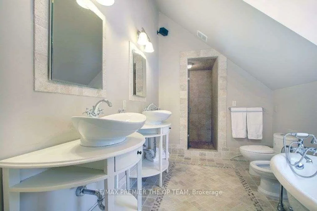 12355, Mill, Kleinburg, Vaughan