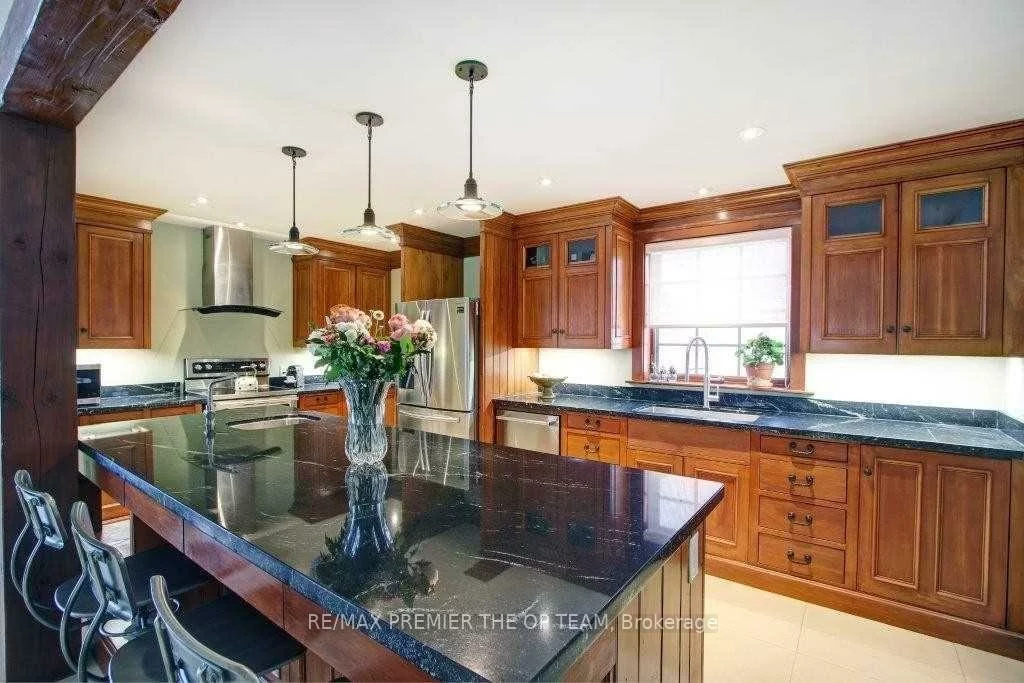 12355, Mill, Kleinburg, Vaughan