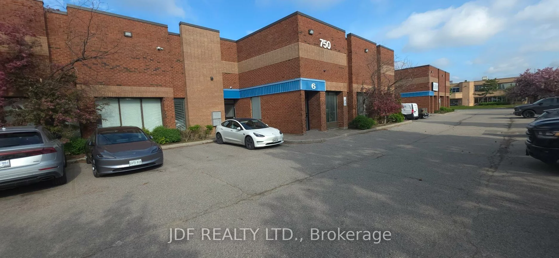 750, Millway, Concord, Vaughan