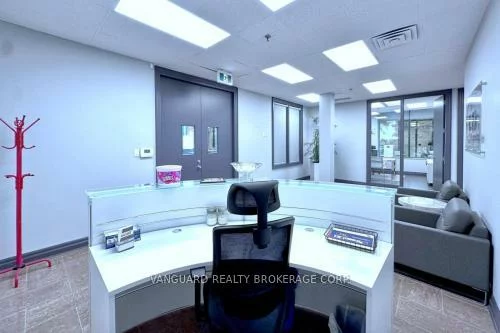 7941, Jane, Concord, Vaughan