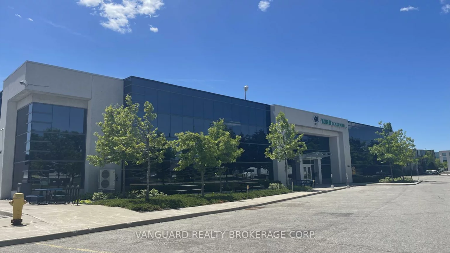 2891, Langstaff, Concord, Vaughan