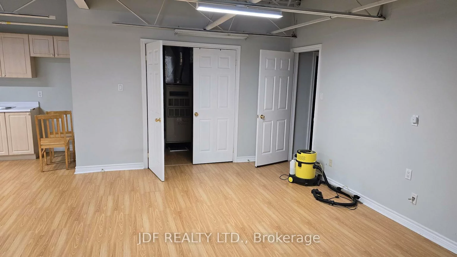 471, Jevlan, East Woodbridge, Vaughan