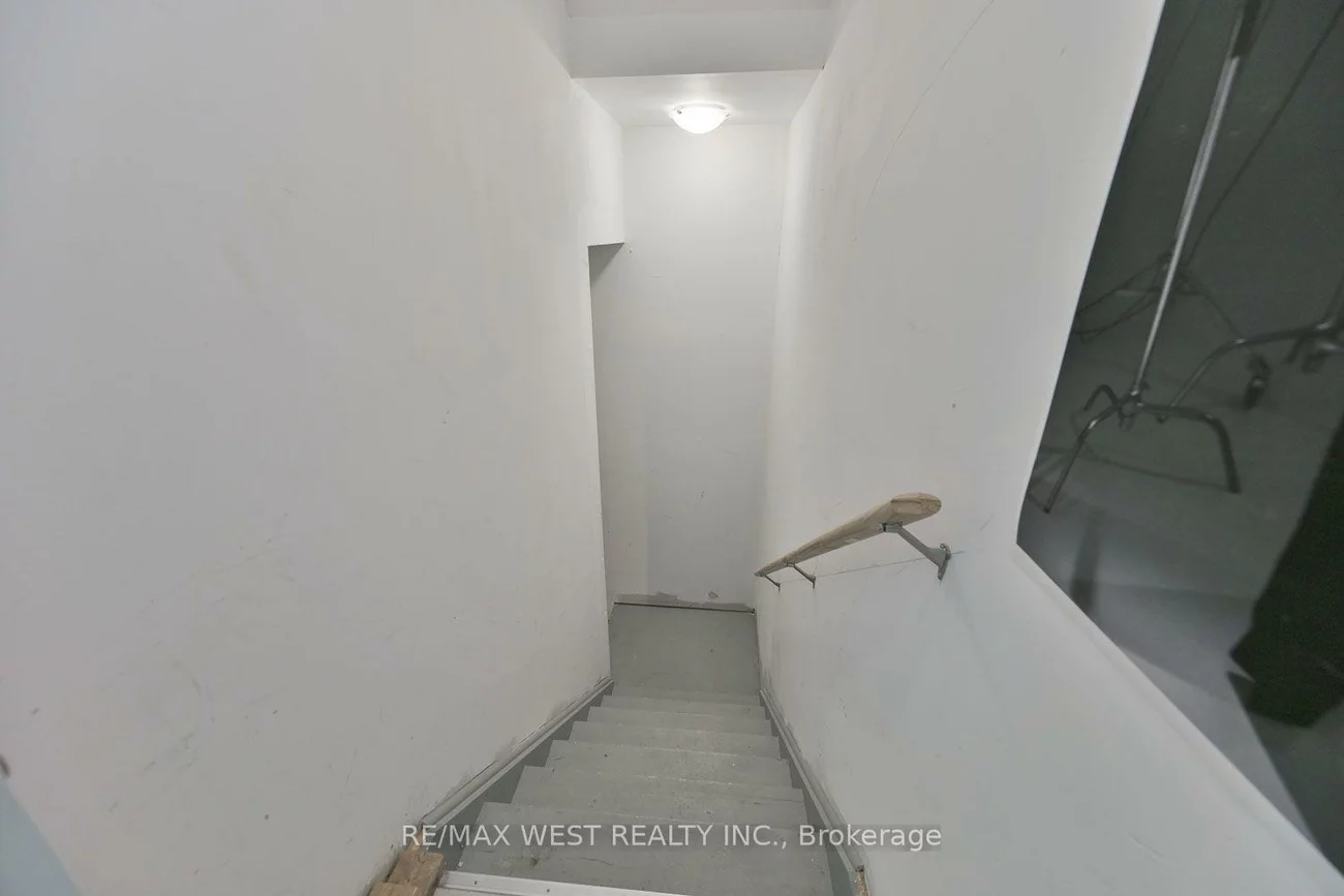 401, Kleinburg Summit, Kleinburg, Vaughan