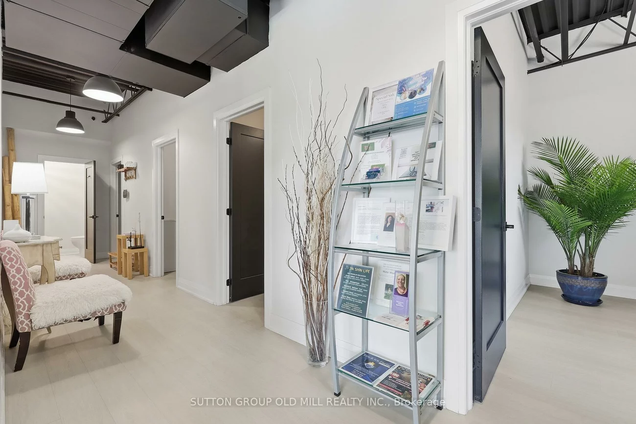 8611, Weston, East Woodbridge, Vaughan