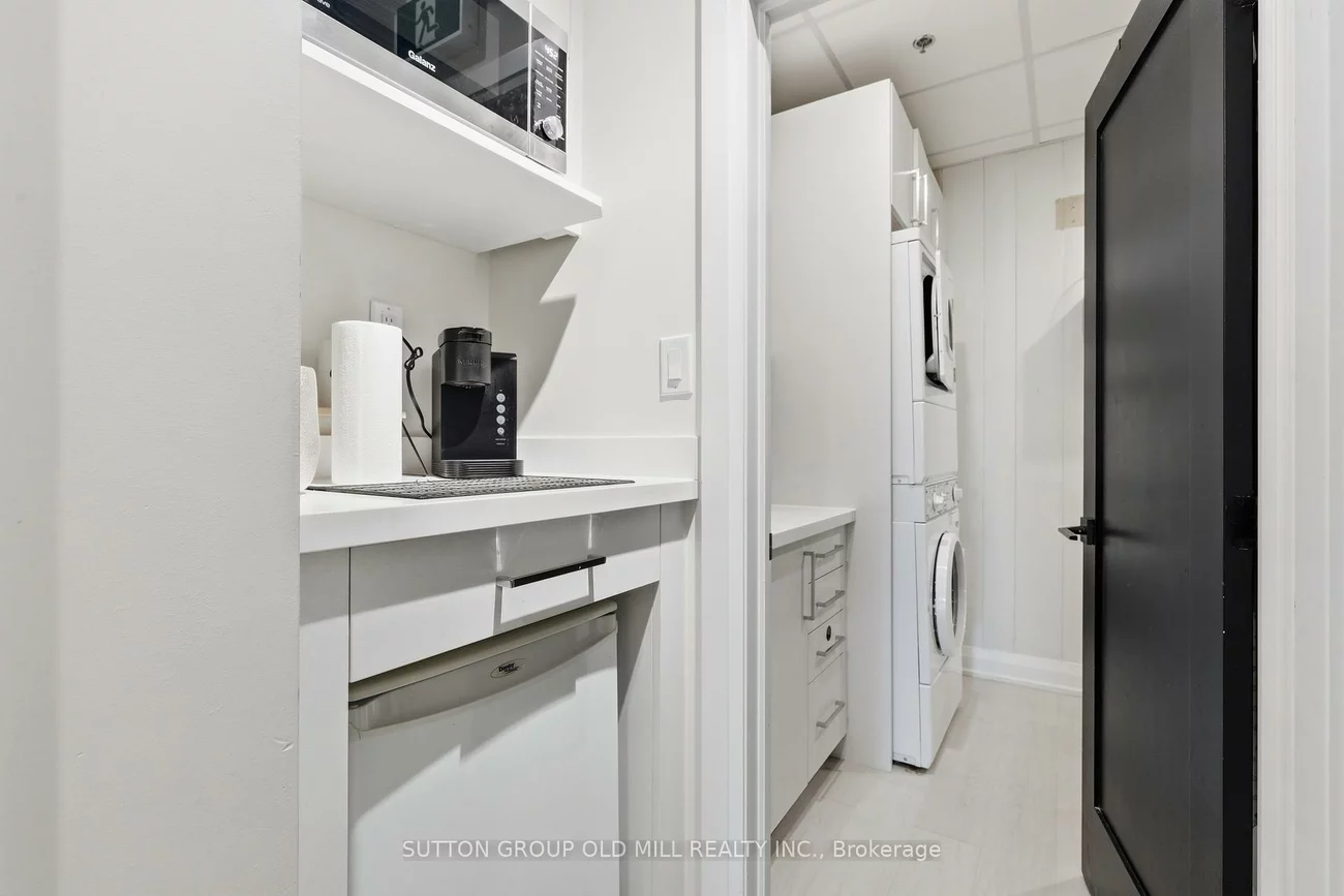 8611, Weston, East Woodbridge, Vaughan