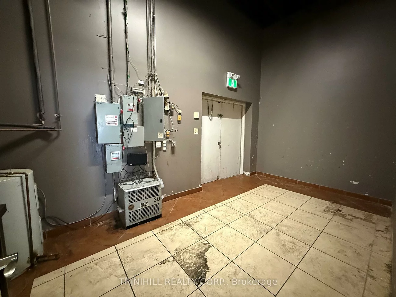 3650, Langstaff, East Woodbridge, Vaughan