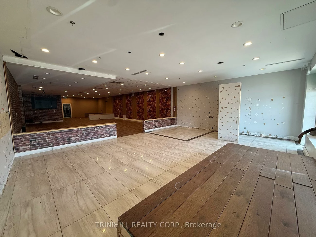 3650, Langstaff, East Woodbridge, Vaughan