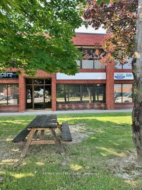 210, Drumlin, Concord, Vaughan