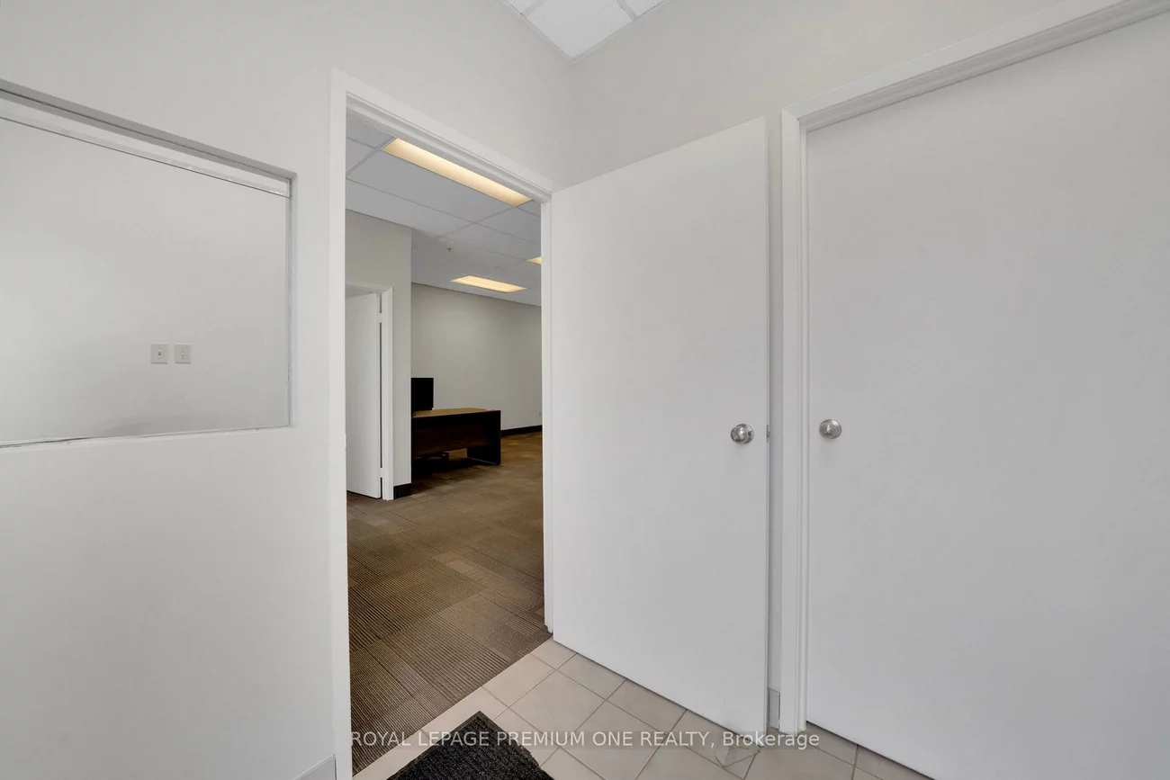 1, Whitmore, Pine Valley Business Park, Vaughan