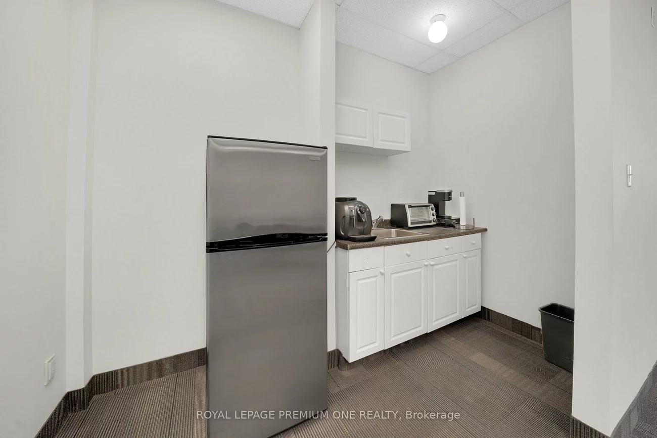 1, Whitmore, Pine Valley Business Park, Vaughan