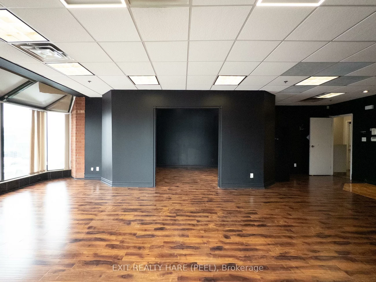 140, Regina, West Woodbridge Industrial Area, Vaughan