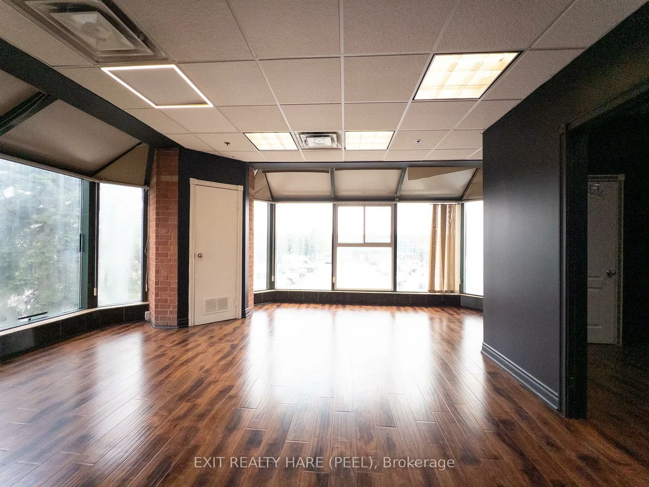 140, Regina, West Woodbridge Industrial Area, Vaughan